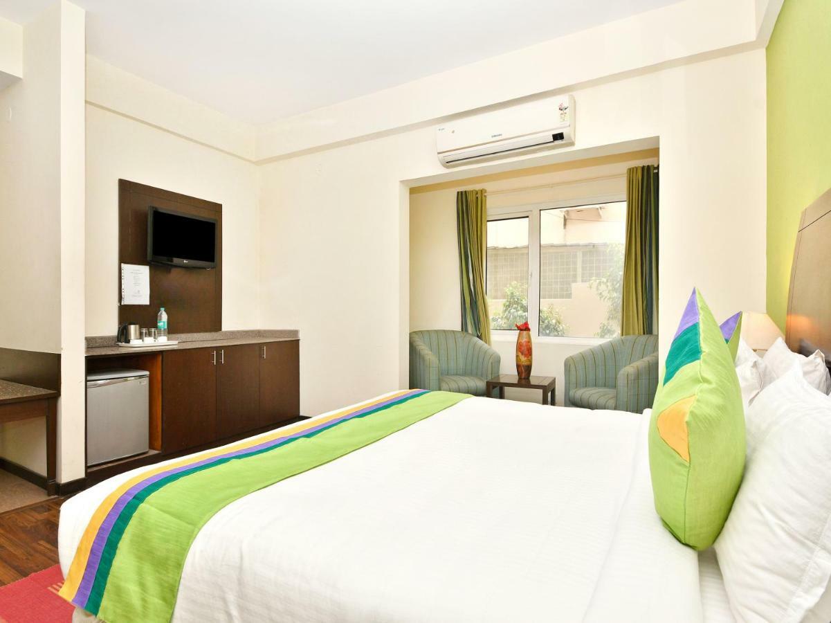 Treebo Trend Sterling Suites Inn Bangalore Exterior photo